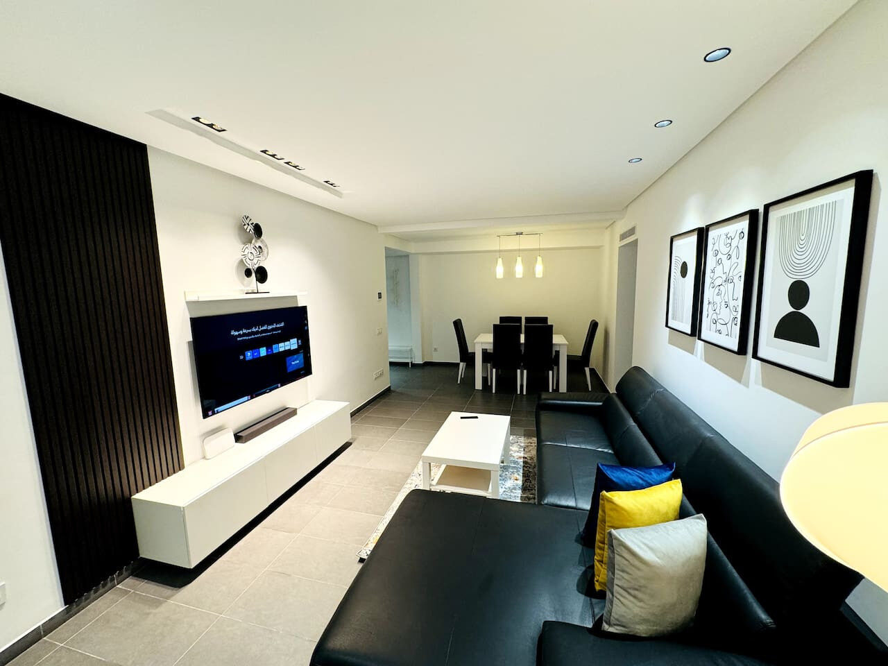 City Center 2-BR Apartment + Pkg