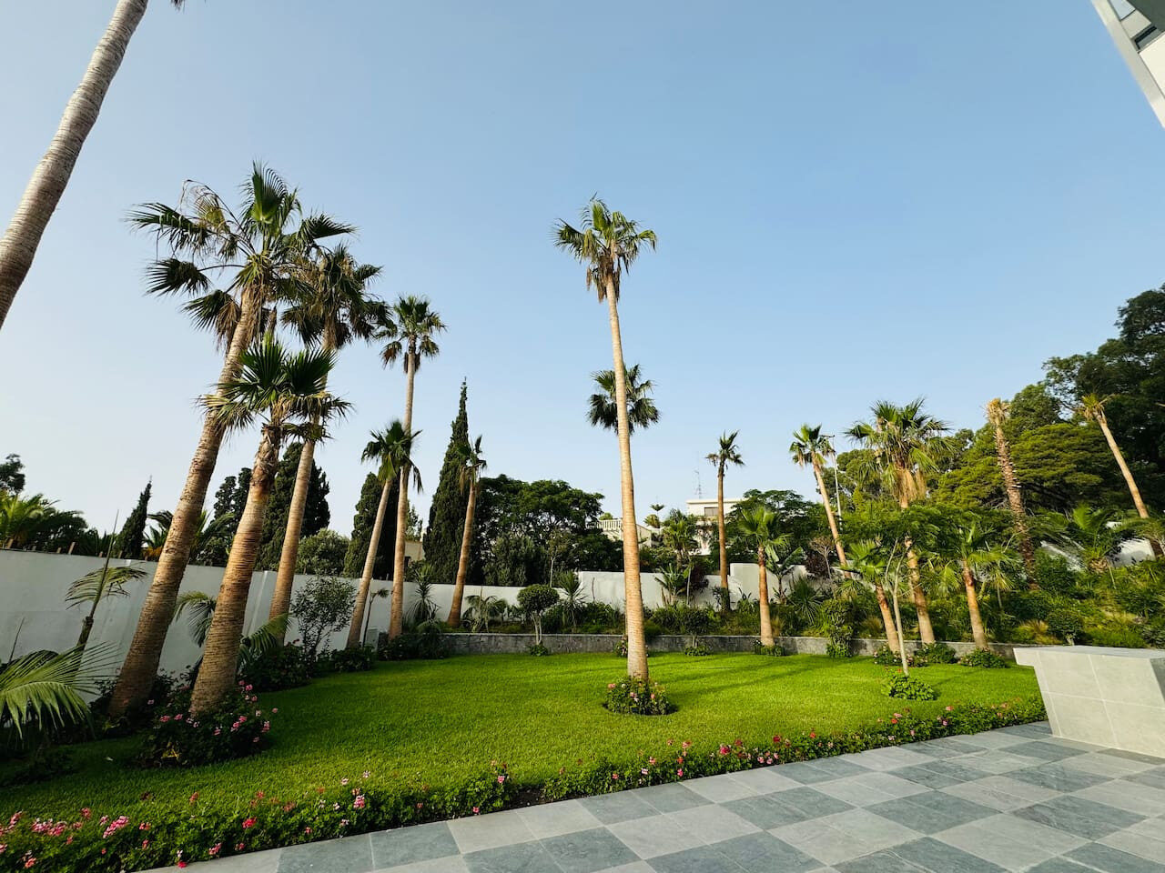 Sunlit 2-Bedroom Apartment with a Pool & Sea Views
