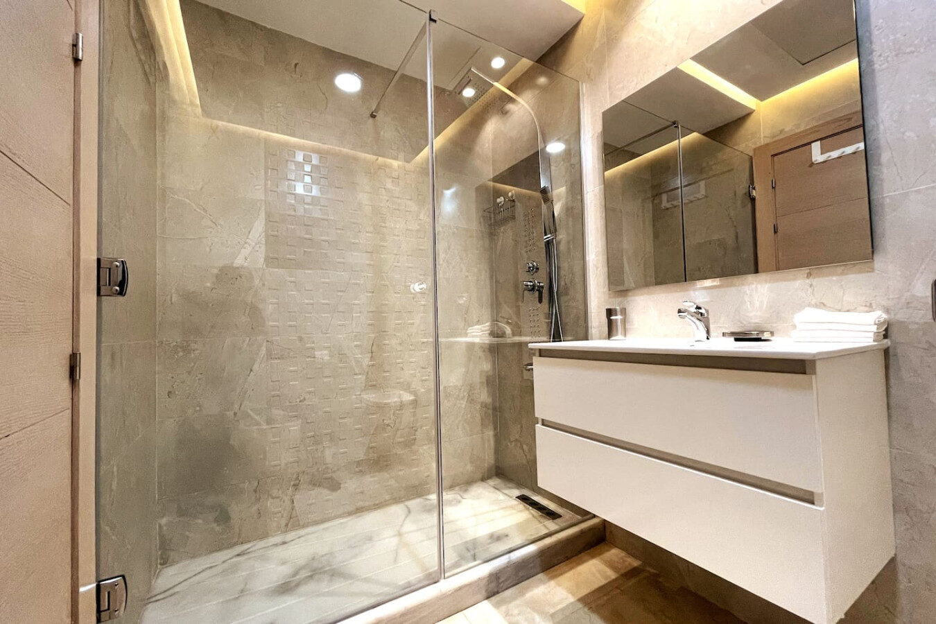 Stylish Zen apartment in the center of Tangier