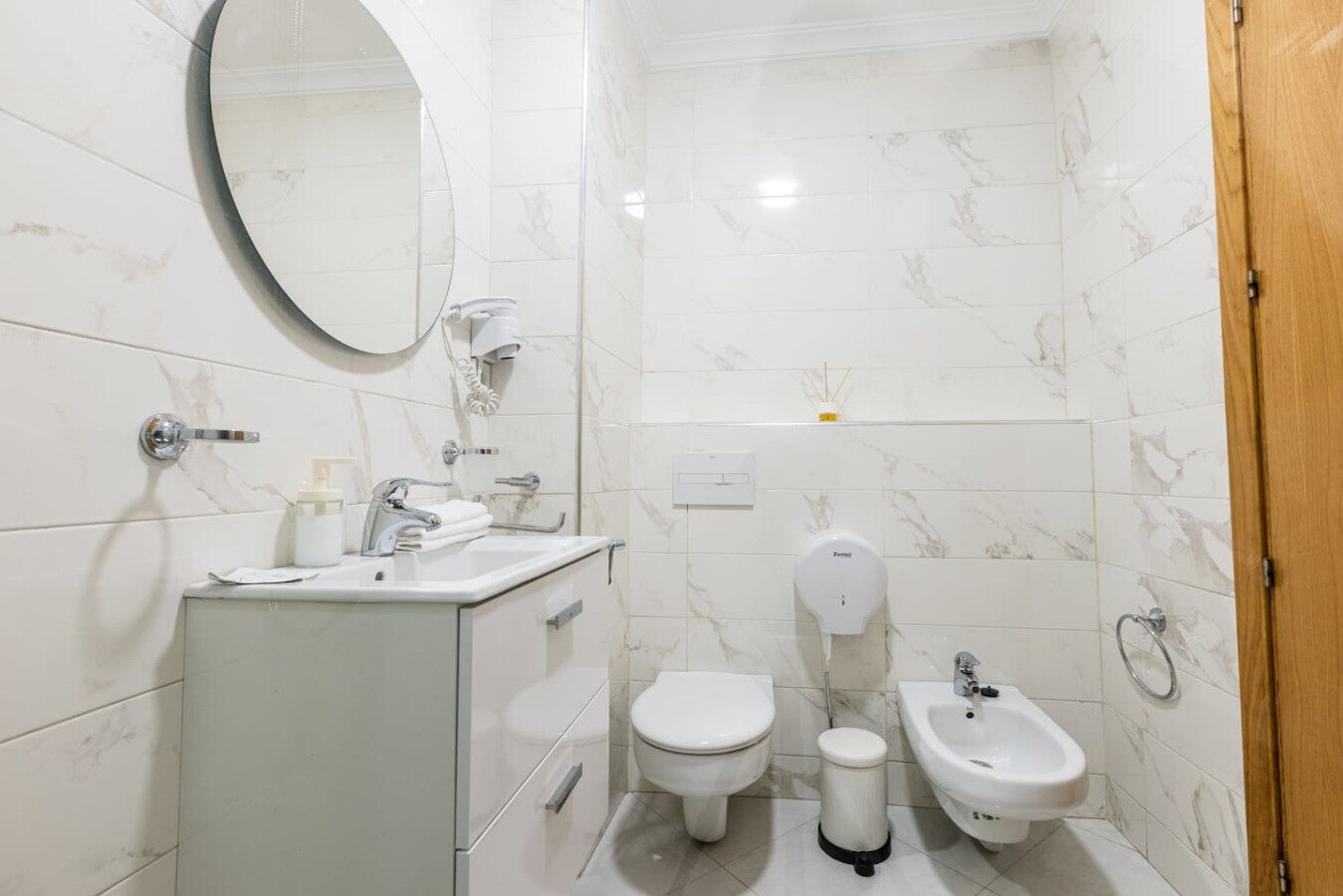 Splendid bright 2BR apartment in central Tangier