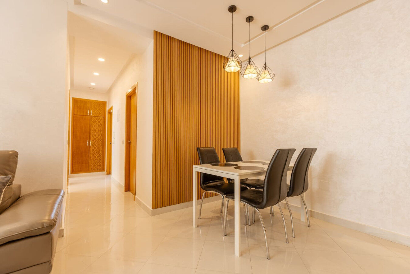 Splendid bright 2BR apartment in central Tangier