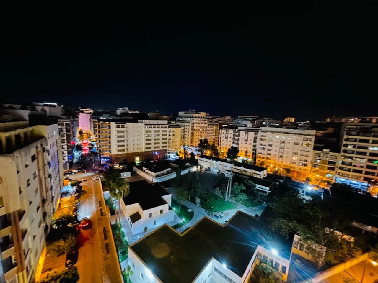 Luxury City Center Apartment