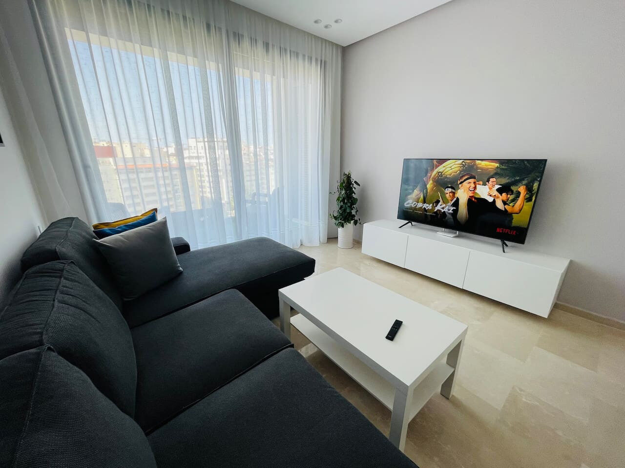 Luxury City Center Apartment