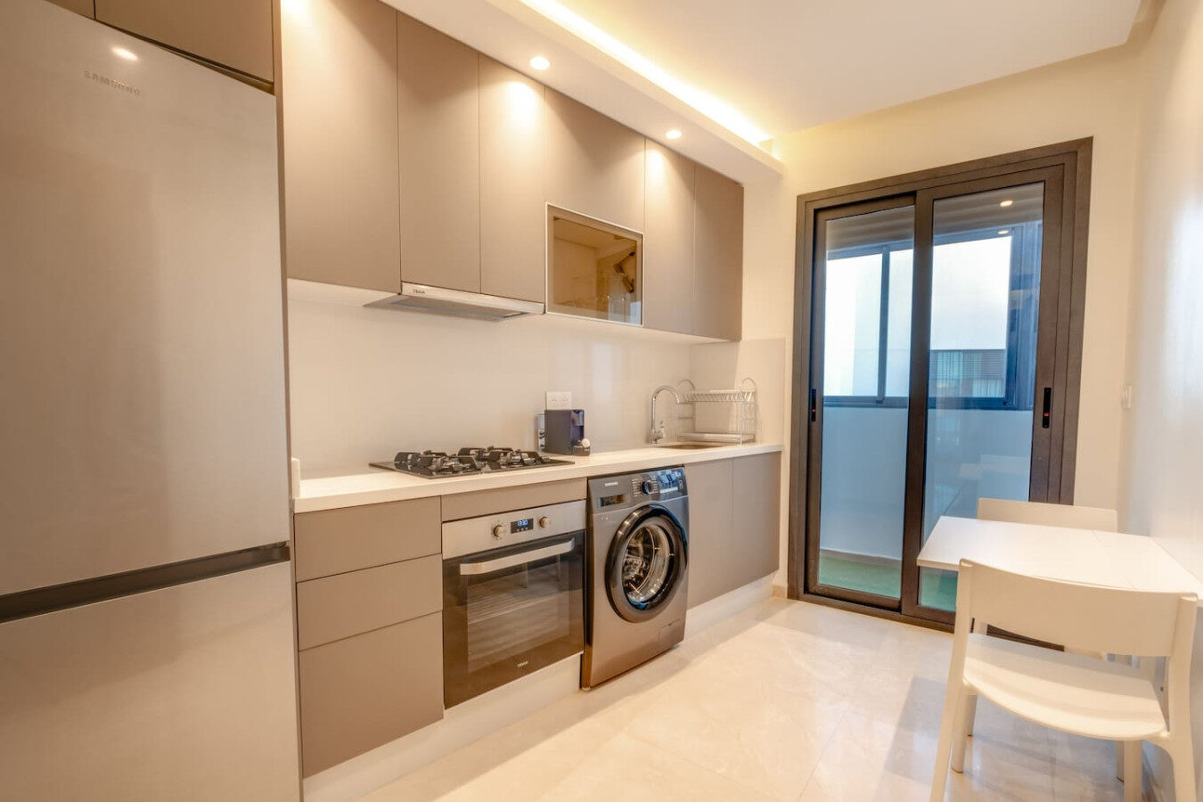 Luxury City Center Apartment