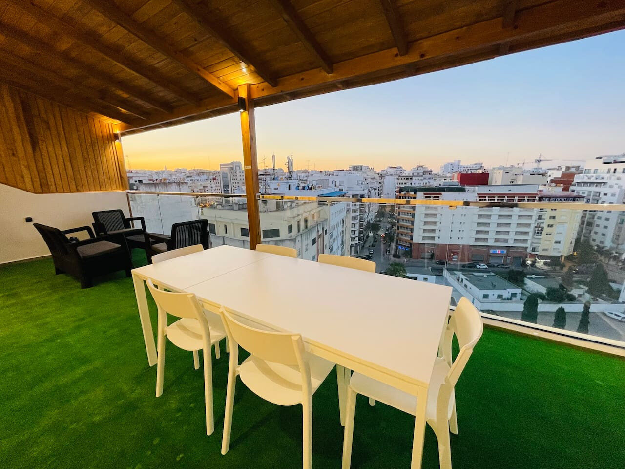 Luxury City Center Apartment
