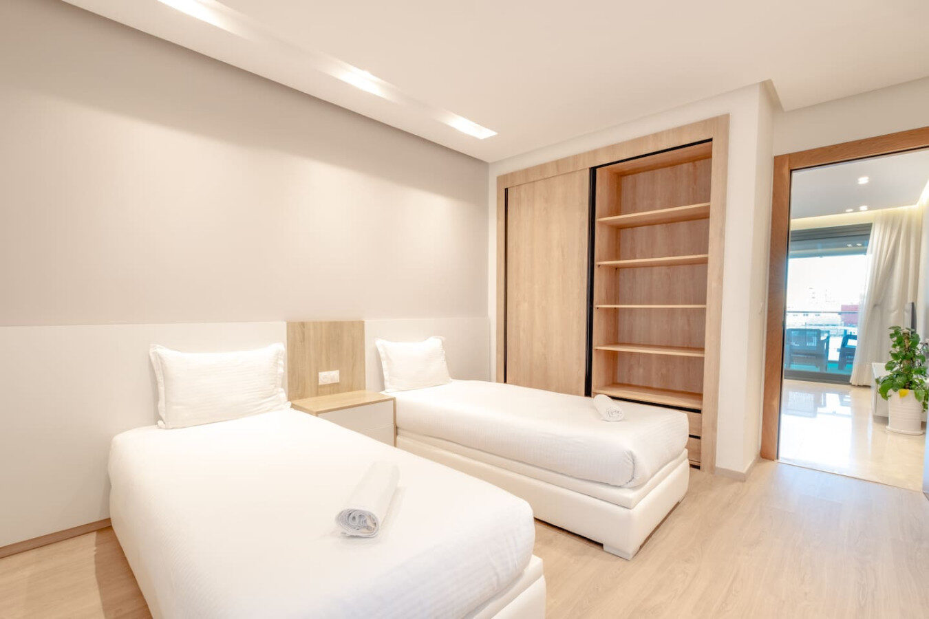 Luxury City Center Apartment