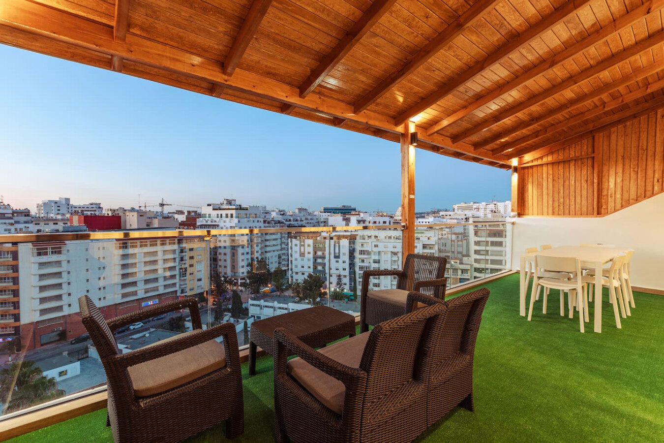 Luxury City Center Apartment
