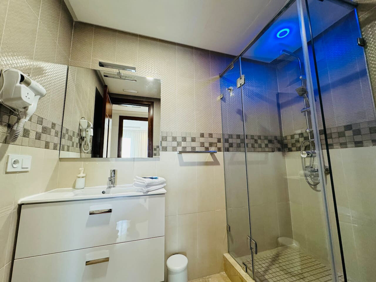 Bel appartement de 3 chambres avec une vue magnifique
