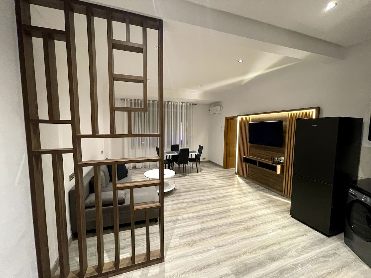 Fully Furnished One Bedroom Apartment