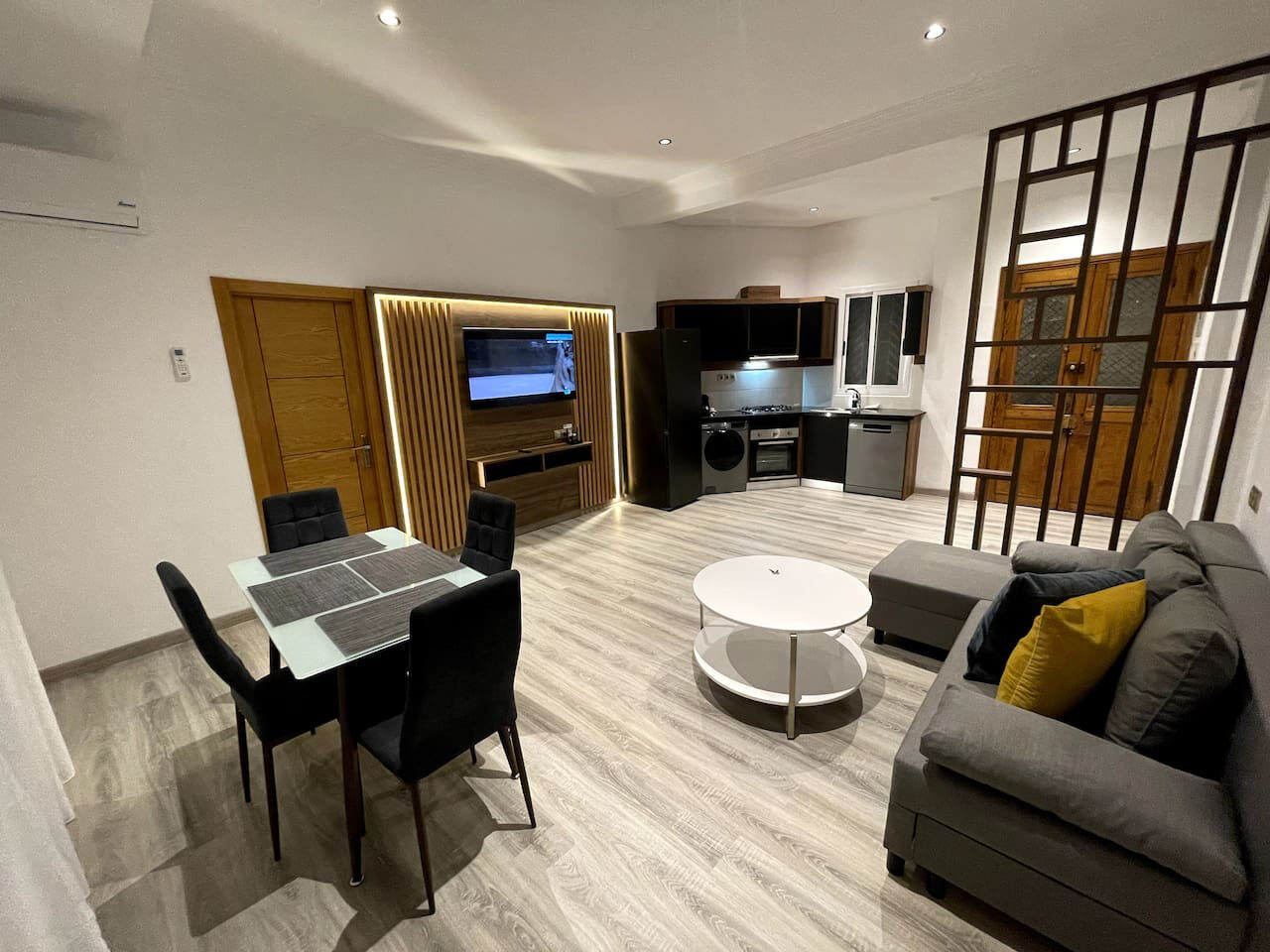 Fully Furnished One Bedroom Apartment