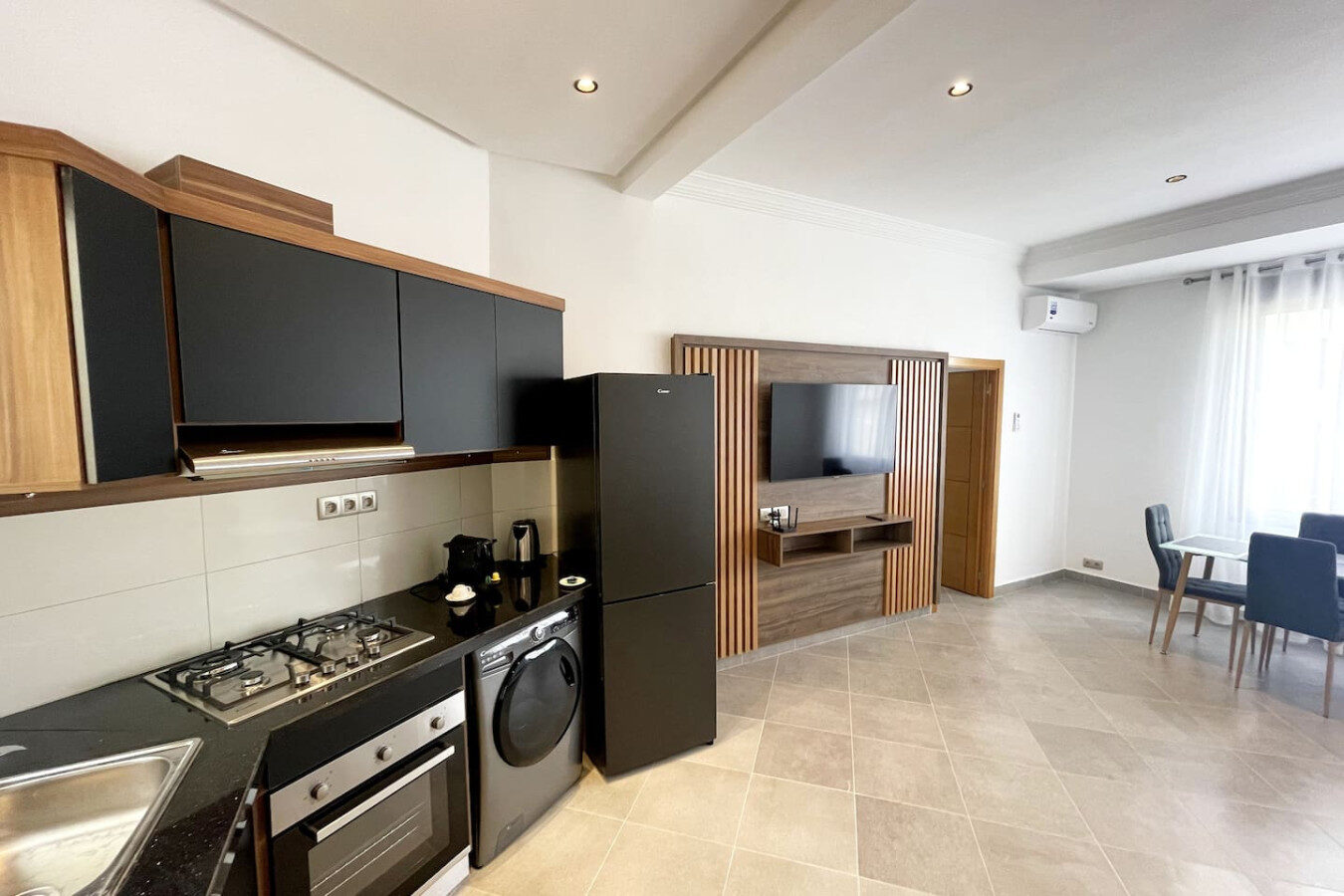 Fully Furnished One Bedroom Apartment