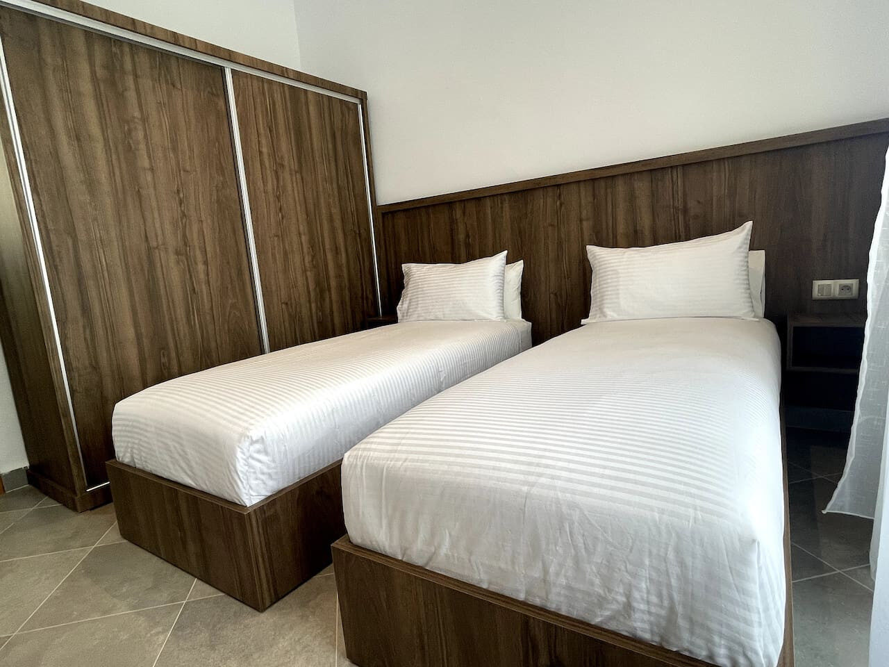 Fully Furnished One Bedroom Apartment