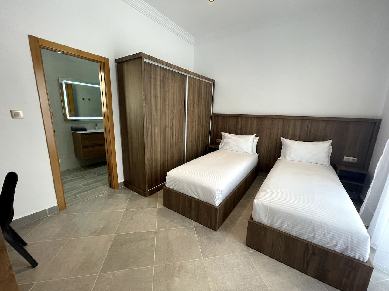 Fully Furnished One Bedroom Apartment