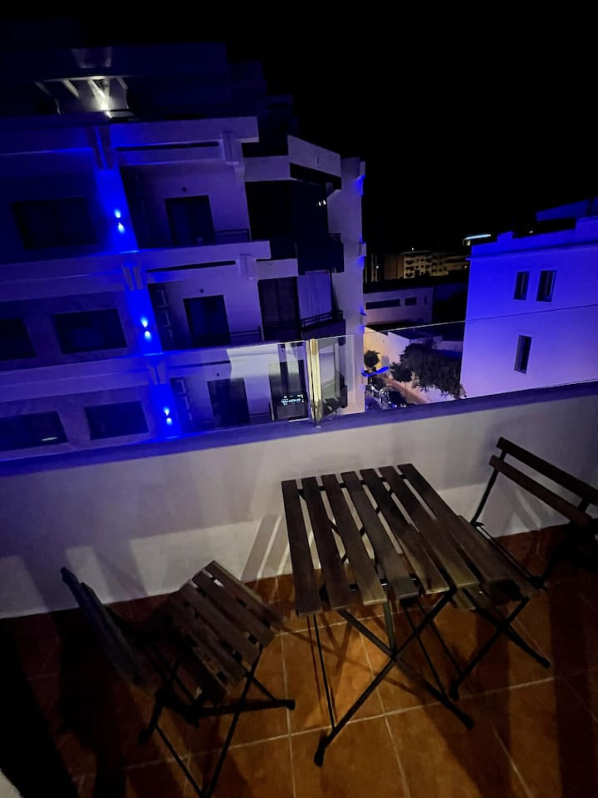 Fully Furnished One Bedroom Apartment