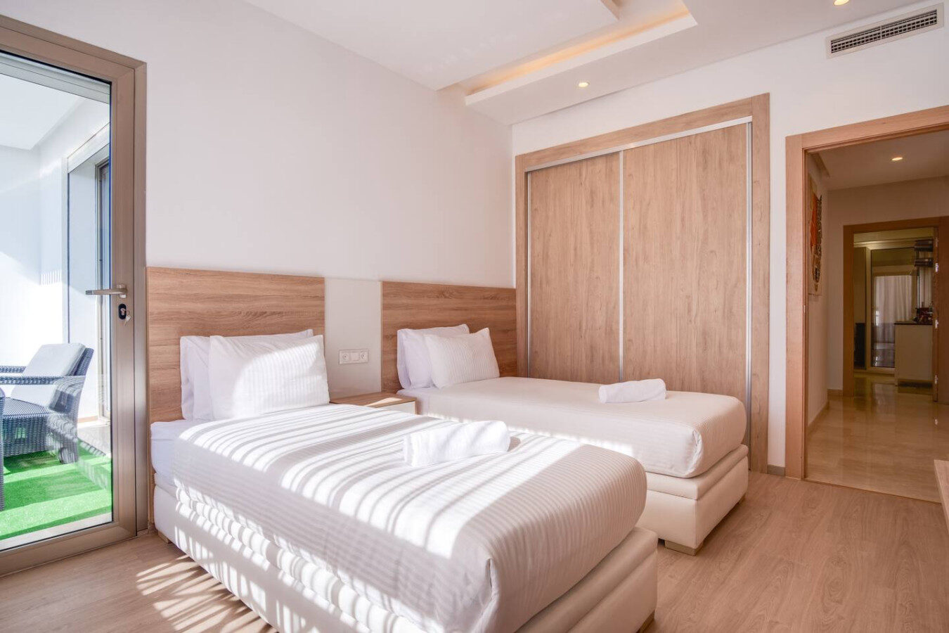 3-Bedroom Zen Apartment with Balcony in Tangier