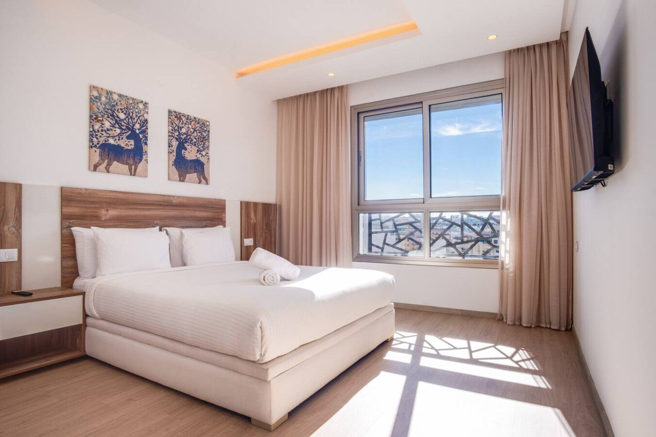 3-Bedroom Zen Apartment with Balcony in Tangier