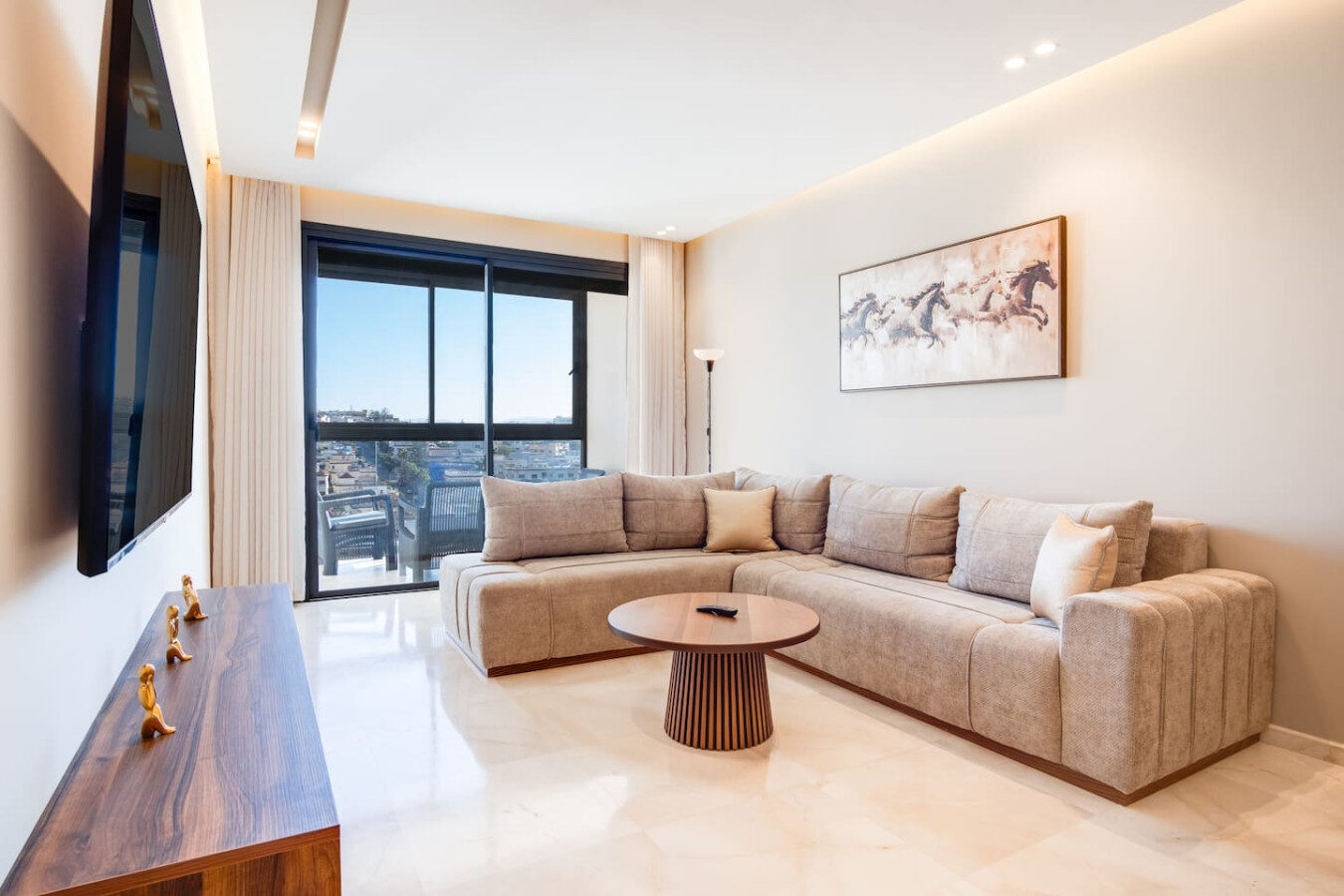 Elegant Two-Bedroom Garden View Apartment