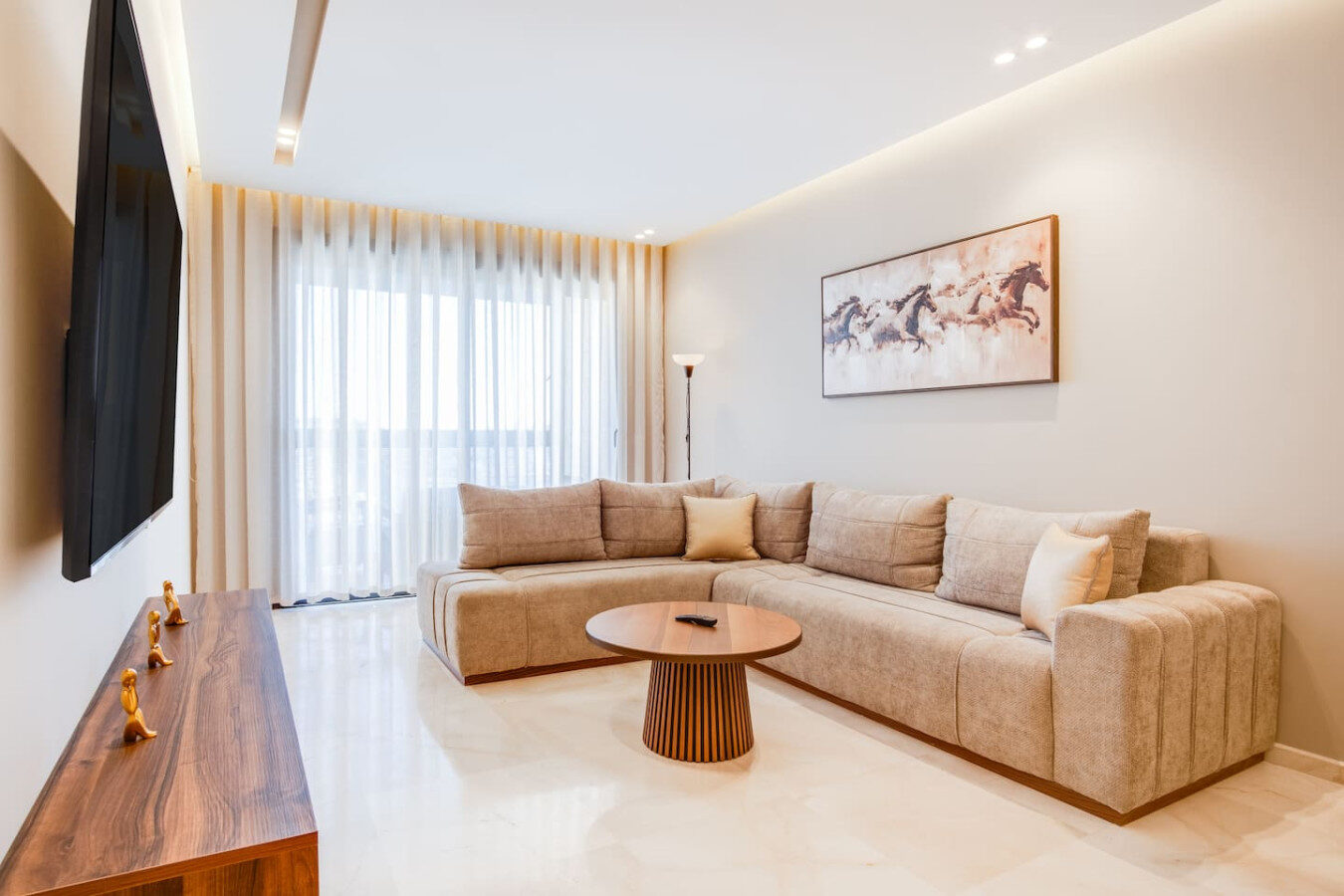 Elegant Two-Bedroom Garden View Apartment
