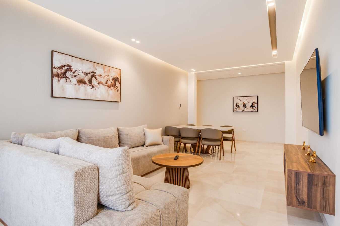 Elegant Two-Bedroom Garden View Apartment