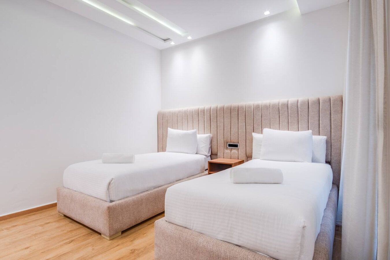 Spacious 3 Bedroom Apt Close to Marina and Beach