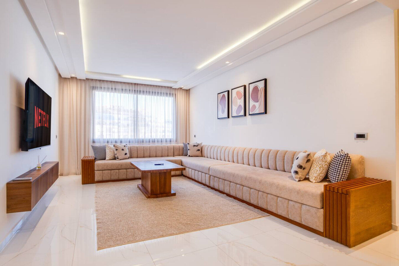 Spacious 3 Bedroom Apt Close to Marina and Beach