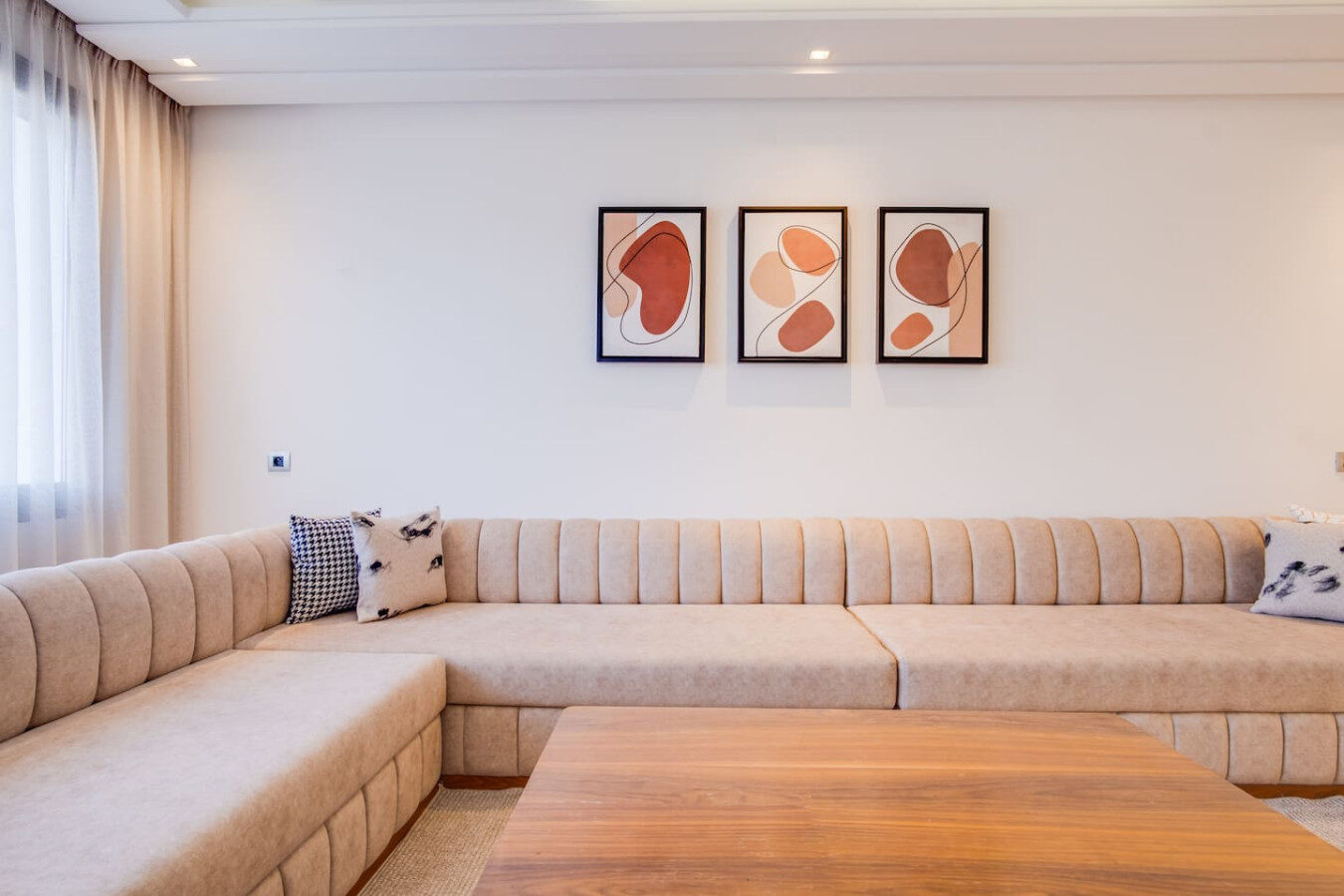 Spacious 3 Bedroom Apt Close to Marina and Beach