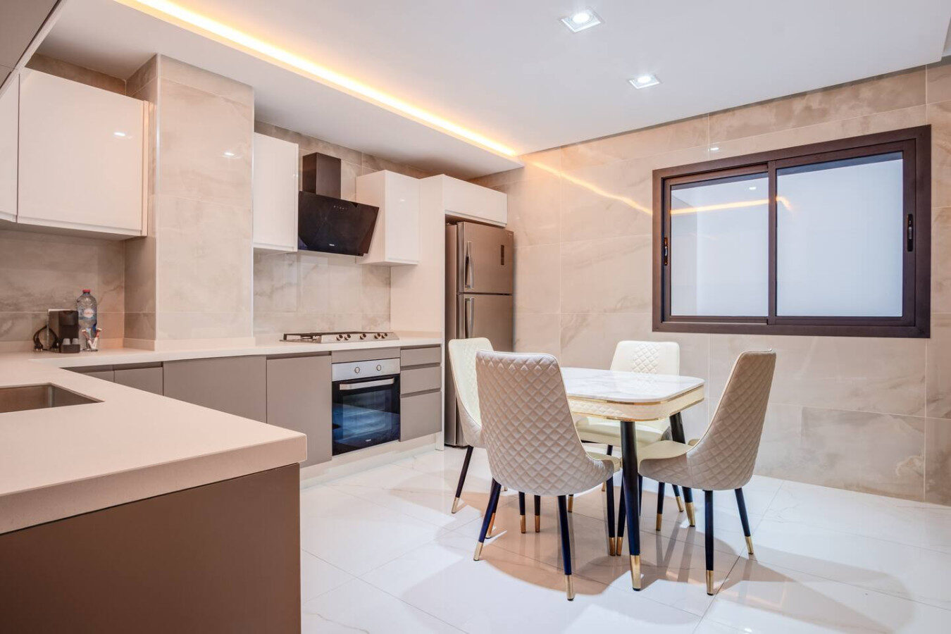 Spacious 3 Bedroom Apt Close to Marina and Beach